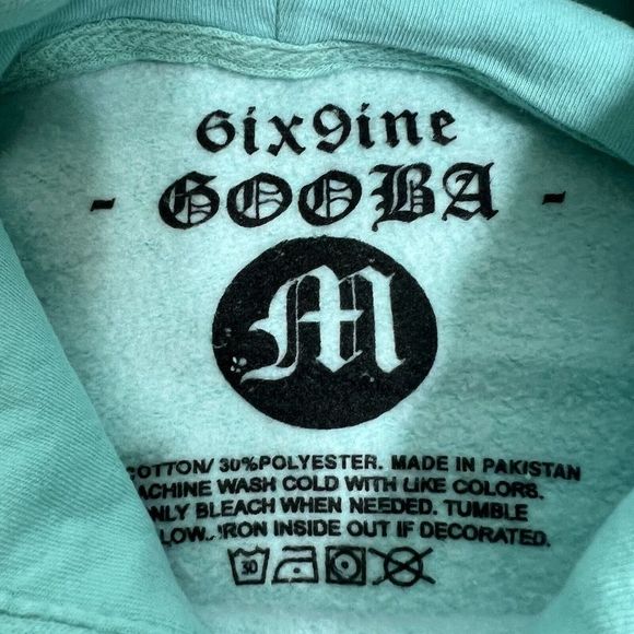 Tekashi GOOBA Sweatshirt Unisex  Hoodie Shark Rainbow Aqua Size M Oversized Flaw - Picture 7 of 11